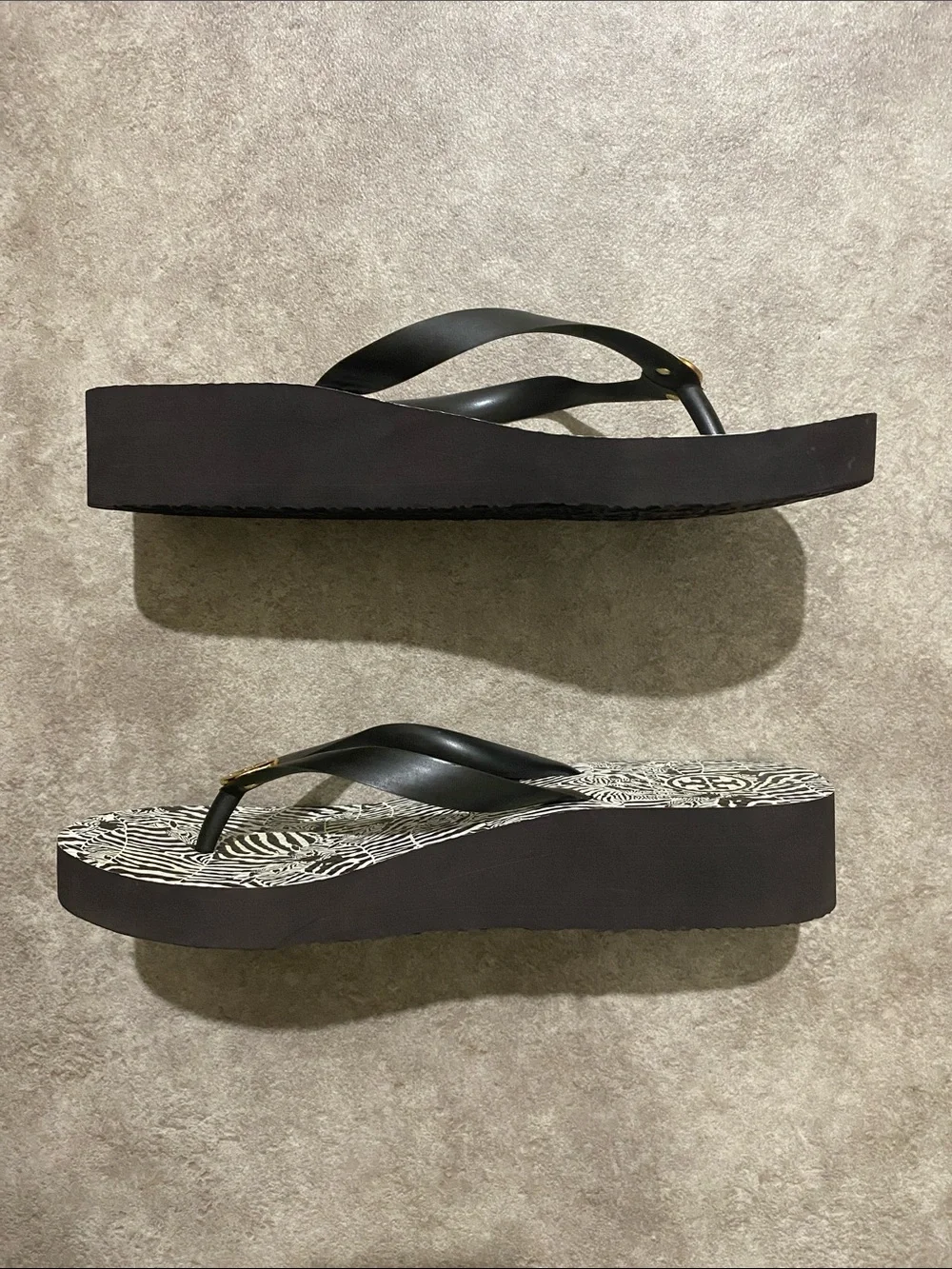 Tory Burch Wedge Platform Thong Sandal Size 8.5